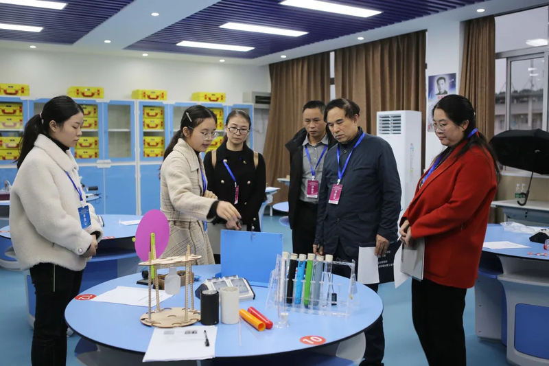 湖南省第三届科普技能与科普教具制作创新展示活动在湖南民族职业学院闭幕